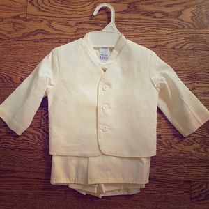 Toddler ivory shorts tuxedo